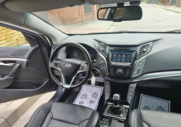 Hyundai i40 cena 44400 przebieg: 92000, rok produkcji 2015 z Lądek-Zdrój małe 631